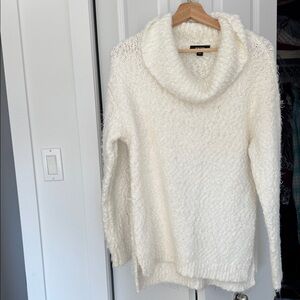 Kenneth cole size M cozy  White Cowl Neck Sweater